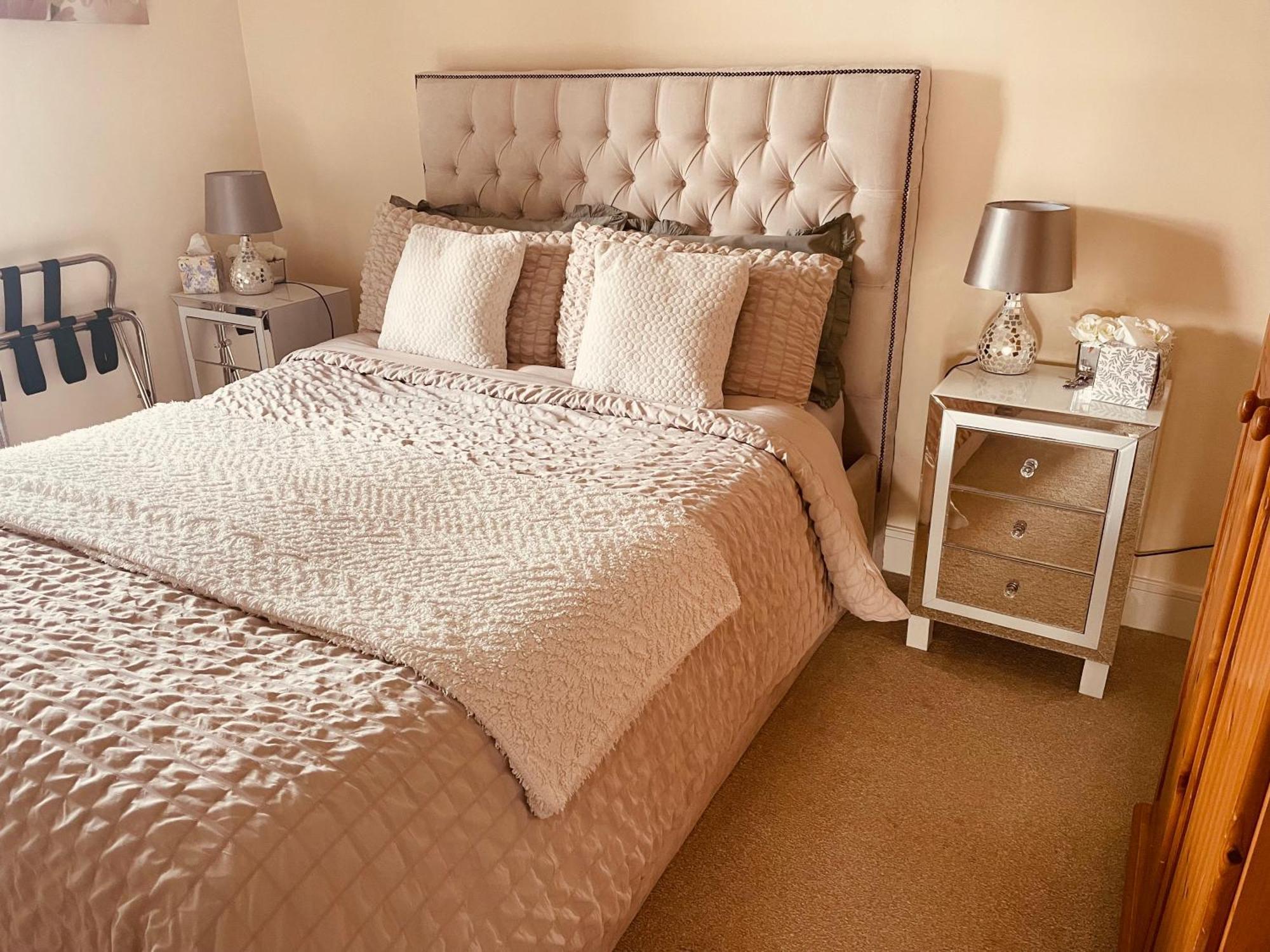 A Room In Central Park Apts Carrick-on-Shannon ภายนอก รูปภาพ